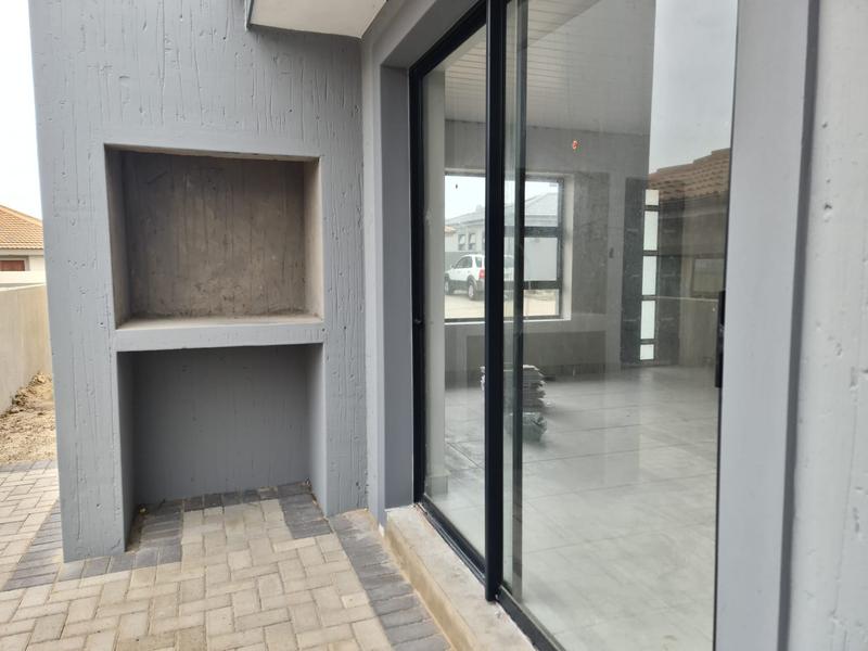 To Let 3 Bedroom Property for Rent in Dana Bay Western Cape
